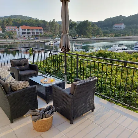 Nobilo Bed & Breakfast